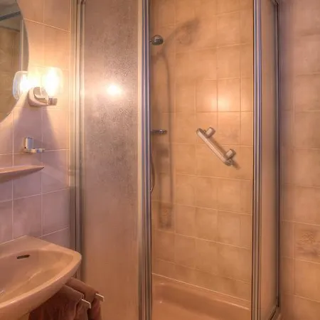Rammersweier Hof Hotel 3*