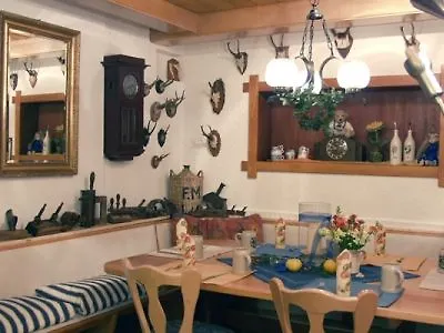 ホテル ラマースワイアー ホフ オフェンブルク